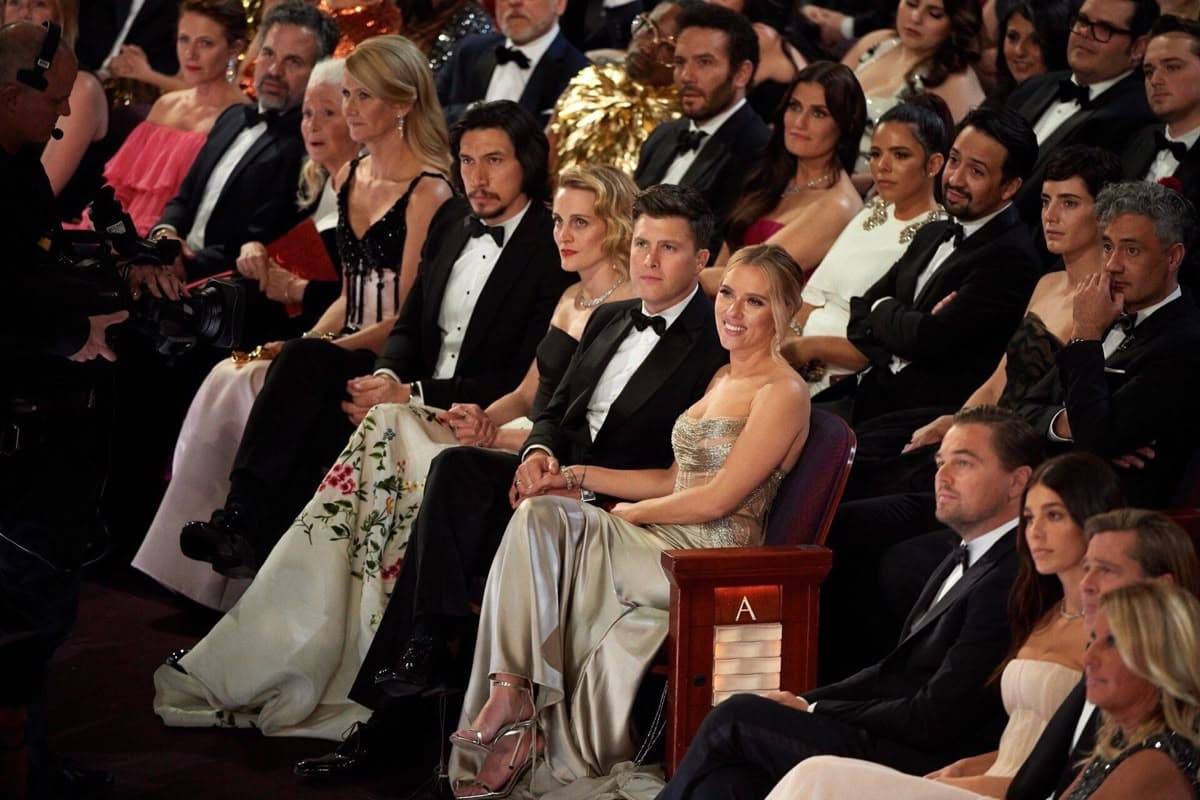 Who Secretly Texted Who During Last Year’s Awards Night